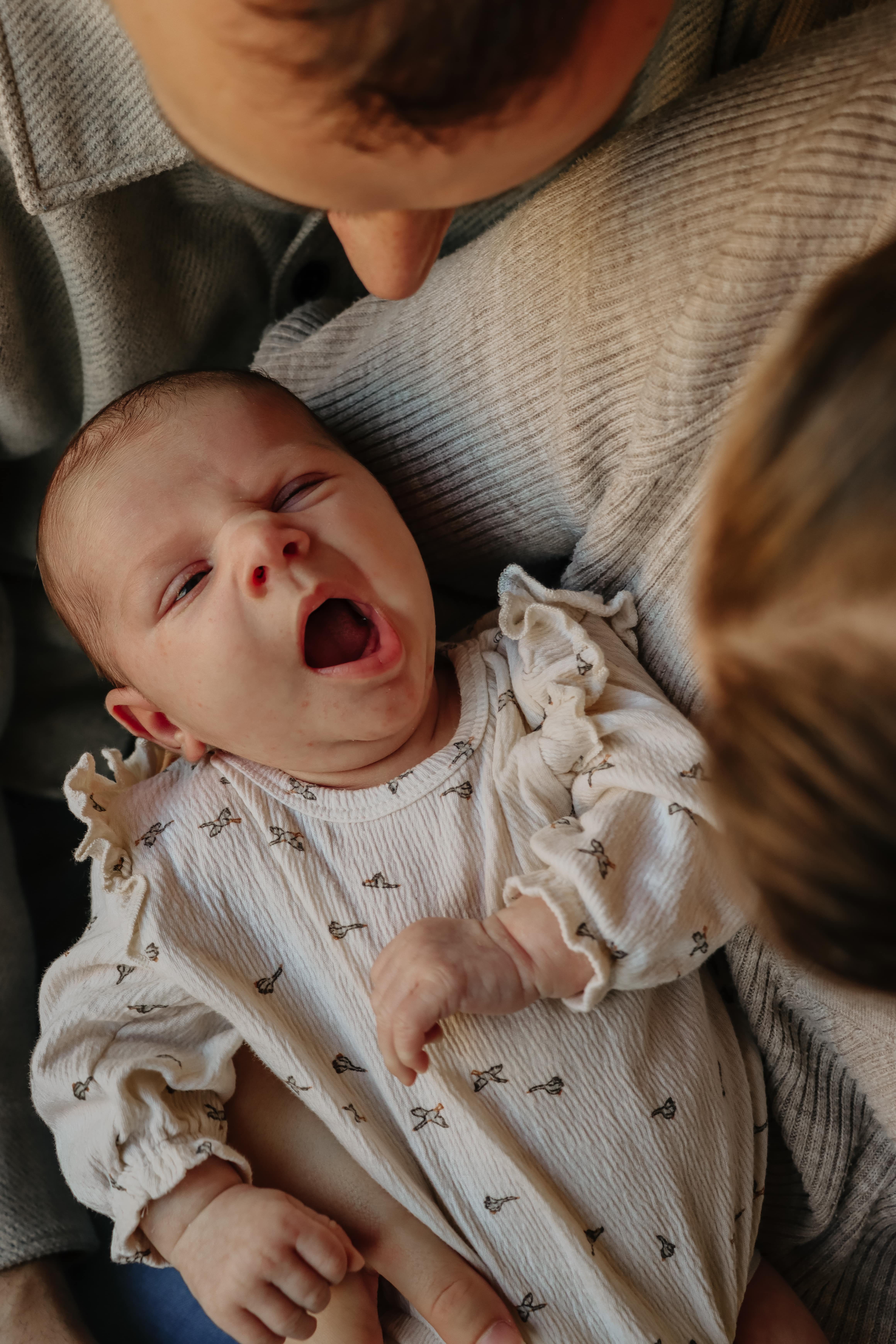 newborn-hailey-larissadevosfotografie-27-min